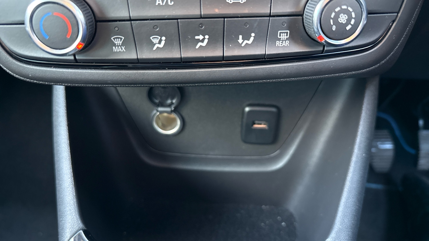 Used Vauxhall Crossland X 2020 for sale - 76782540: Photo 27