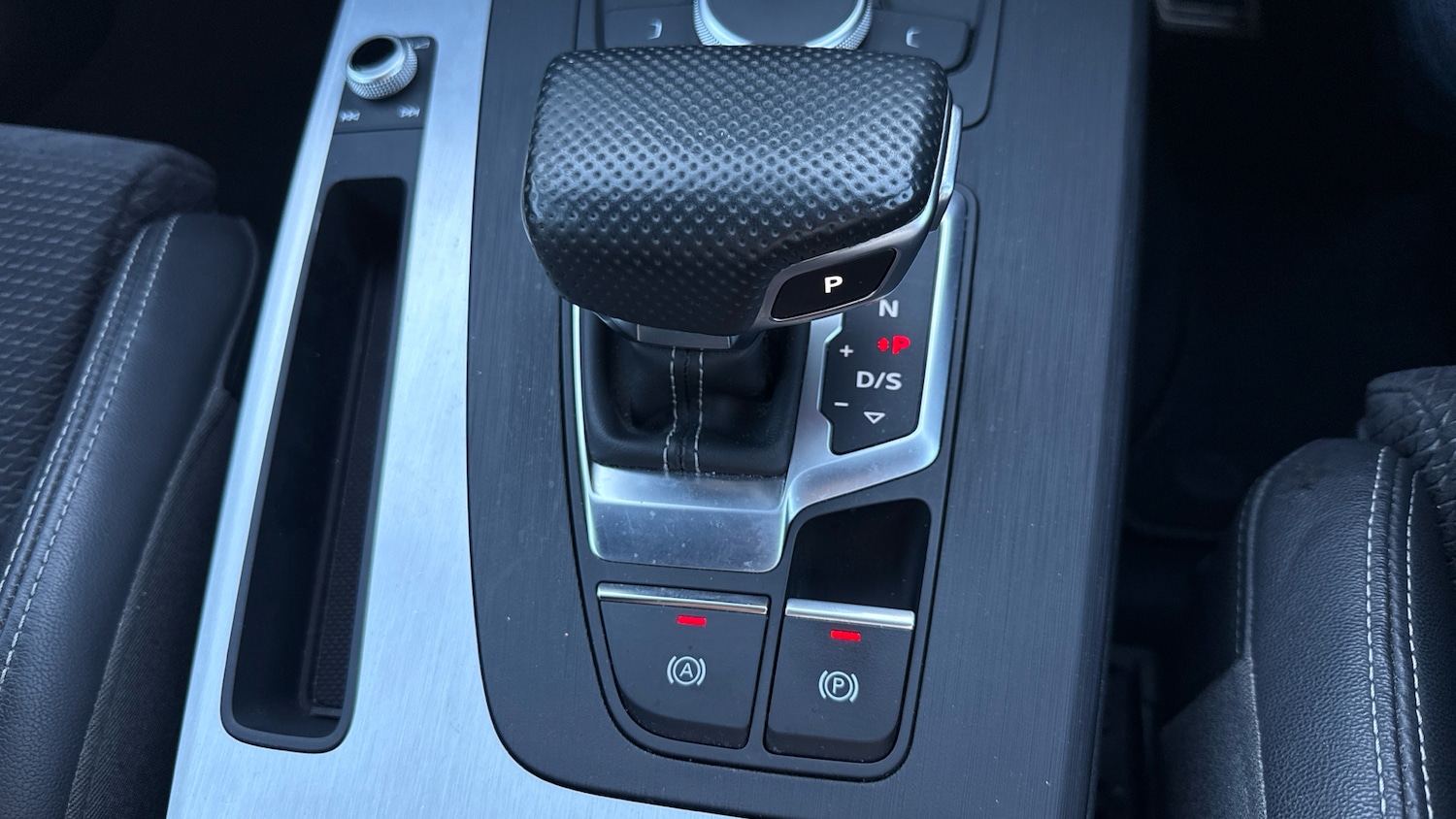 Vehicle 29