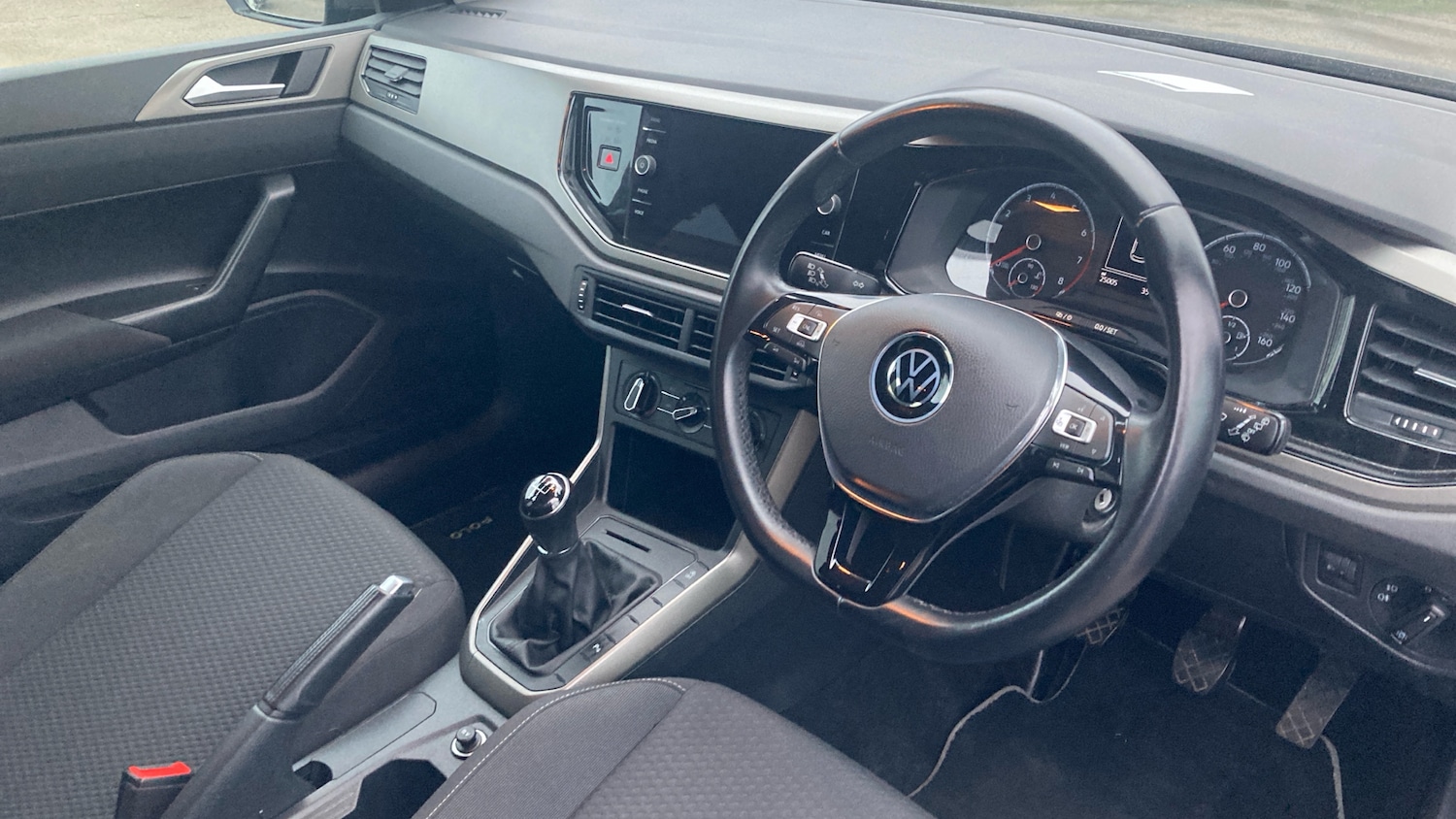 Used Volkswagen Polo 2021 for sale - 77618820: Photo 11