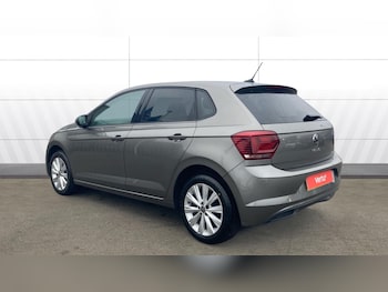 Used Volkswagen Polo 2021 for sale - 77618820: Photo