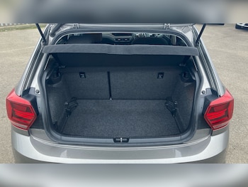 Used Volkswagen Polo 2021 for sale - 77618820: Photo