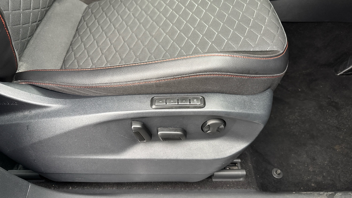 Used SEAT Tarraco 2022 for sale - 76821459: Photo 34