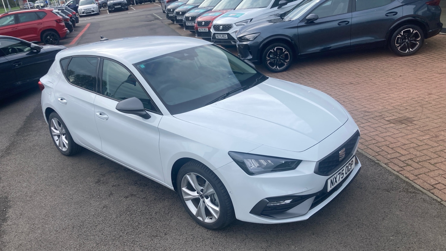 Used SEAT Leon 2025 for sale - 76183156: Photo 30
