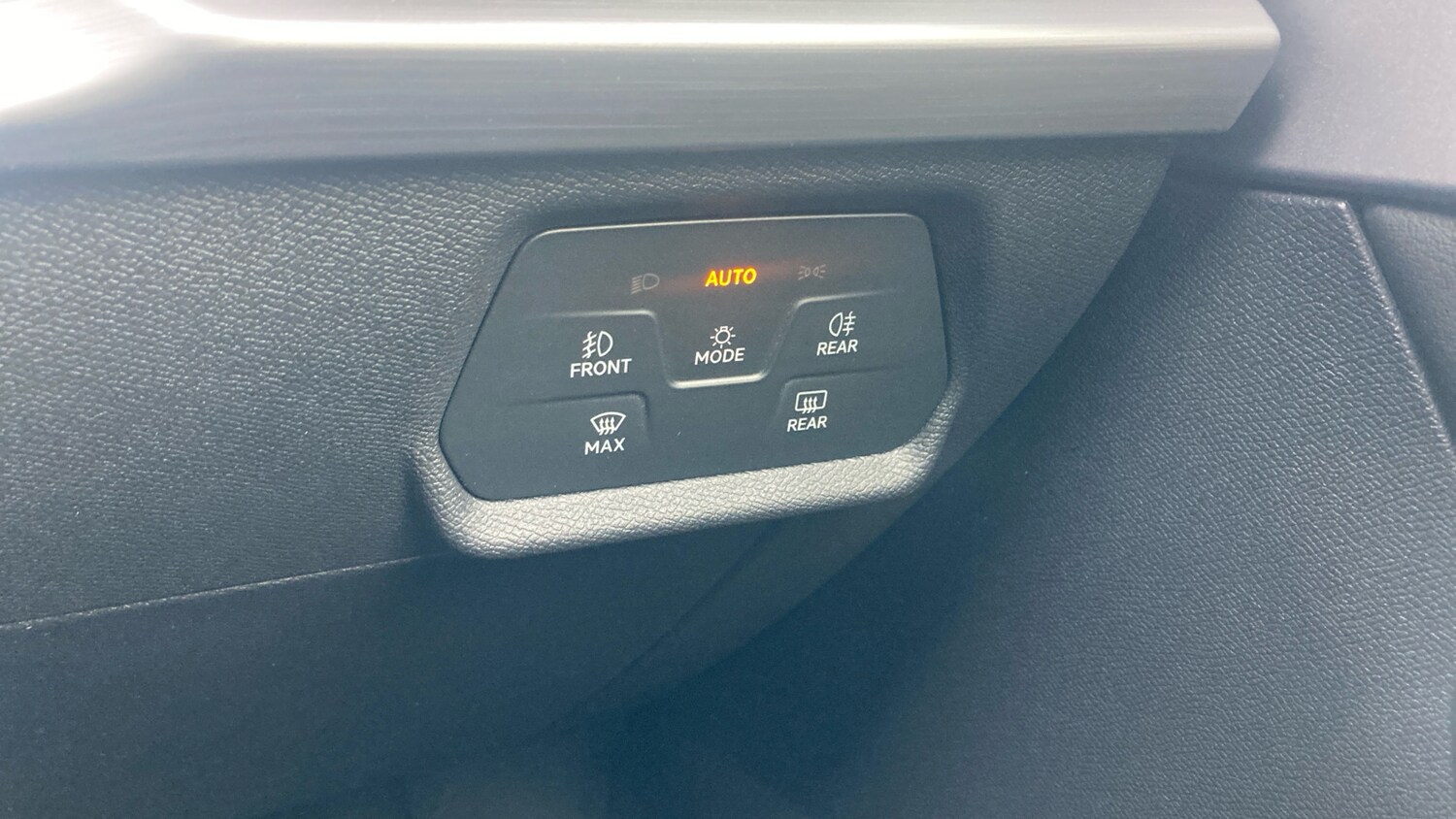Used SEAT Leon 2025 for sale - 76183156: Photo 33