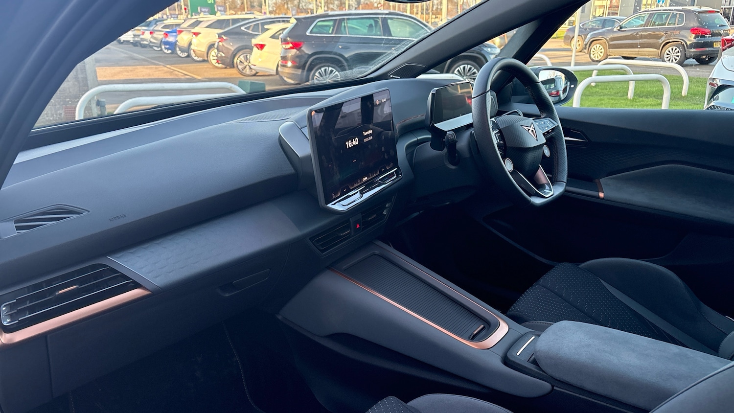 Used Cupra Born 2026 for sale - 77804320: Photo 2