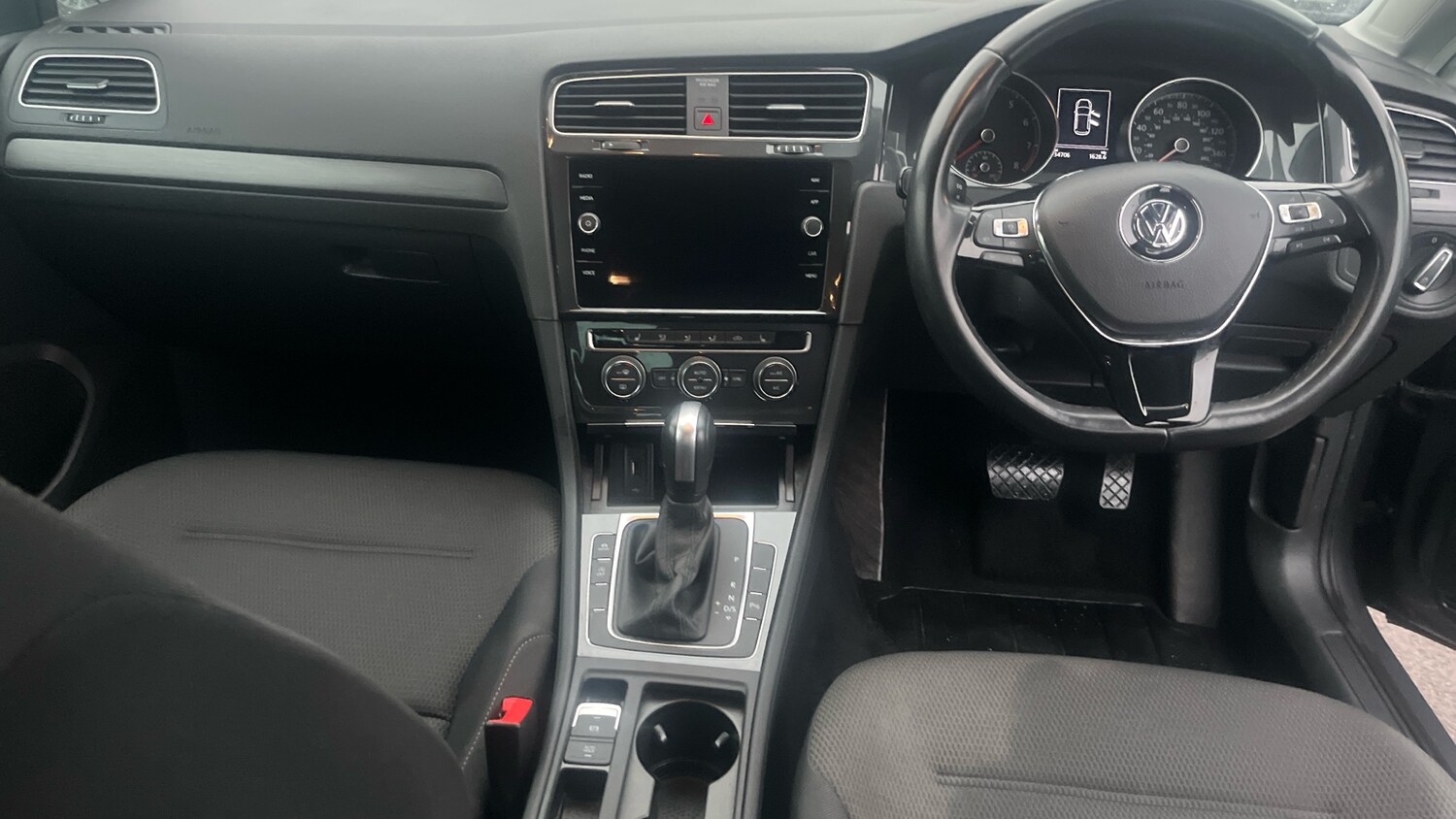 Used Volkswagen Golf 2020 for sale - 77516319: Photo 10