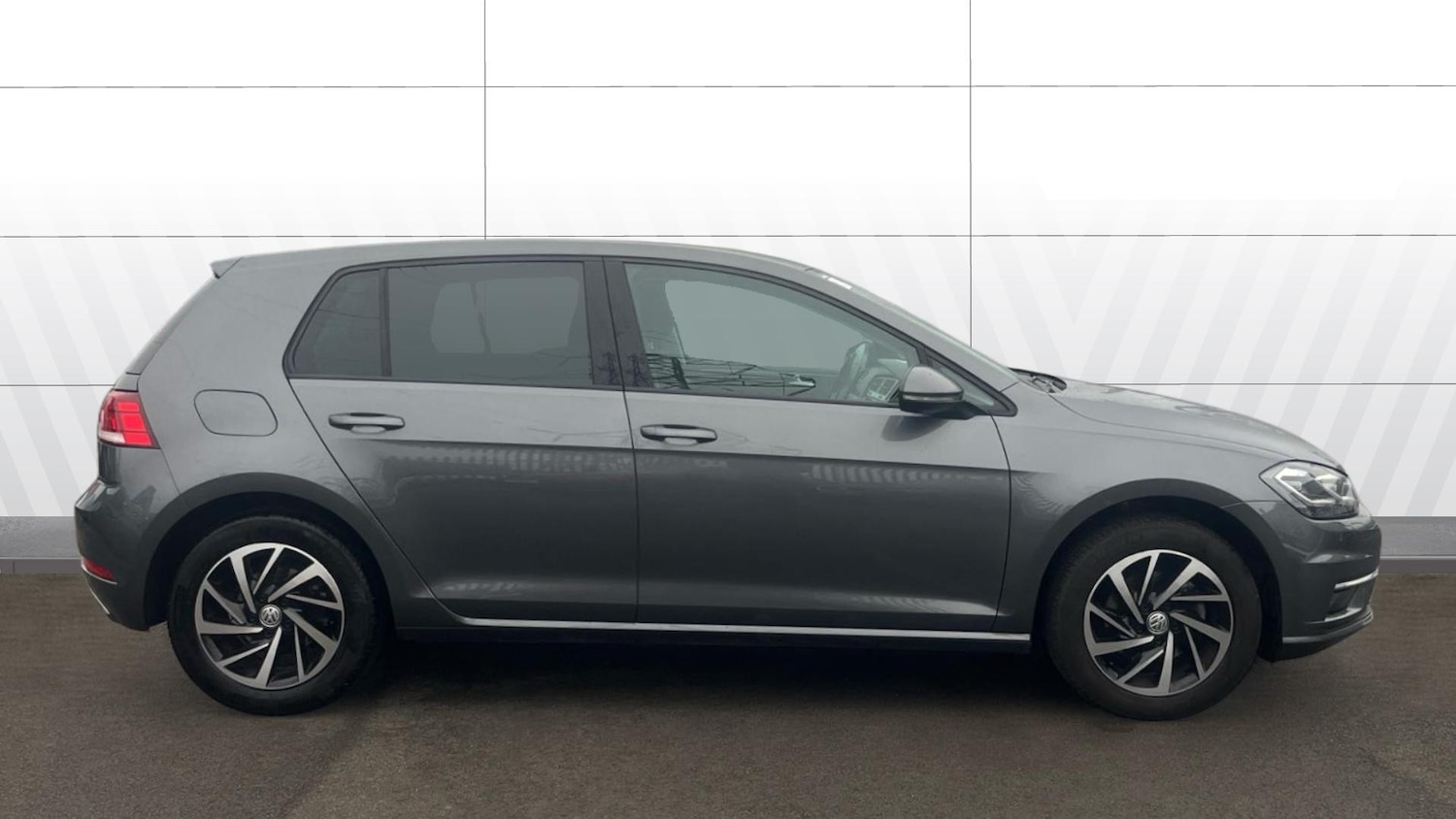 Used Volkswagen Golf 2020 for sale - 77516319: Photo 5