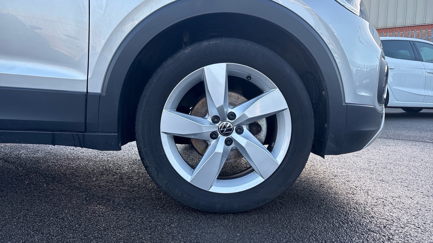 Used Volkswagen T-Cross 2023 for sale - 76777205: Photo 5