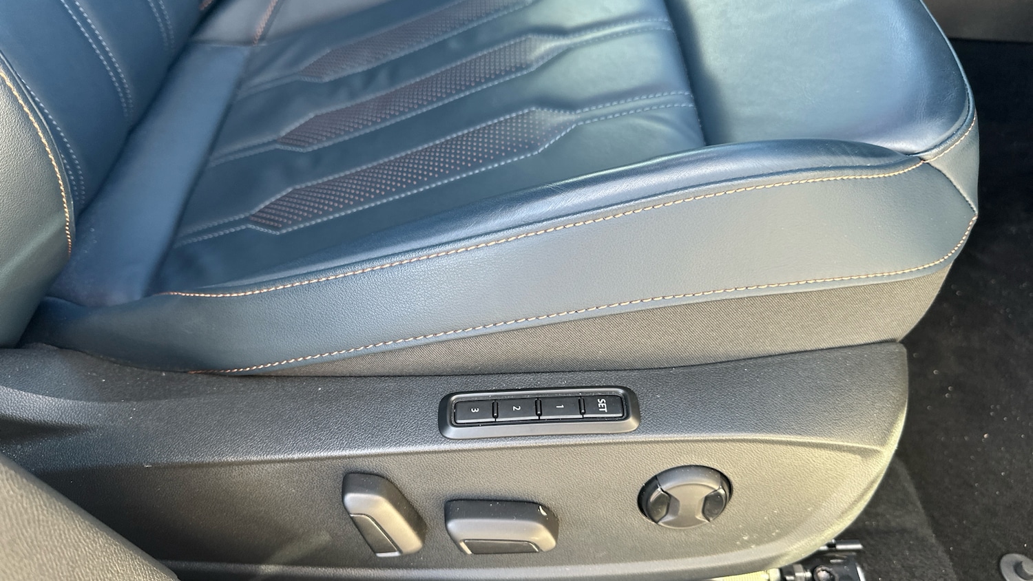 Used Cupra Formentor 2023 for sale - 76405138: Photo 32