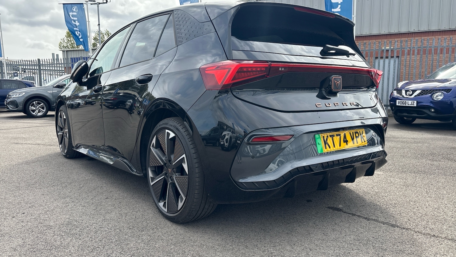 Vehicle 28