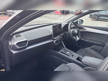 Used SEAT Leon 2025 for sale - 75616464: Photo