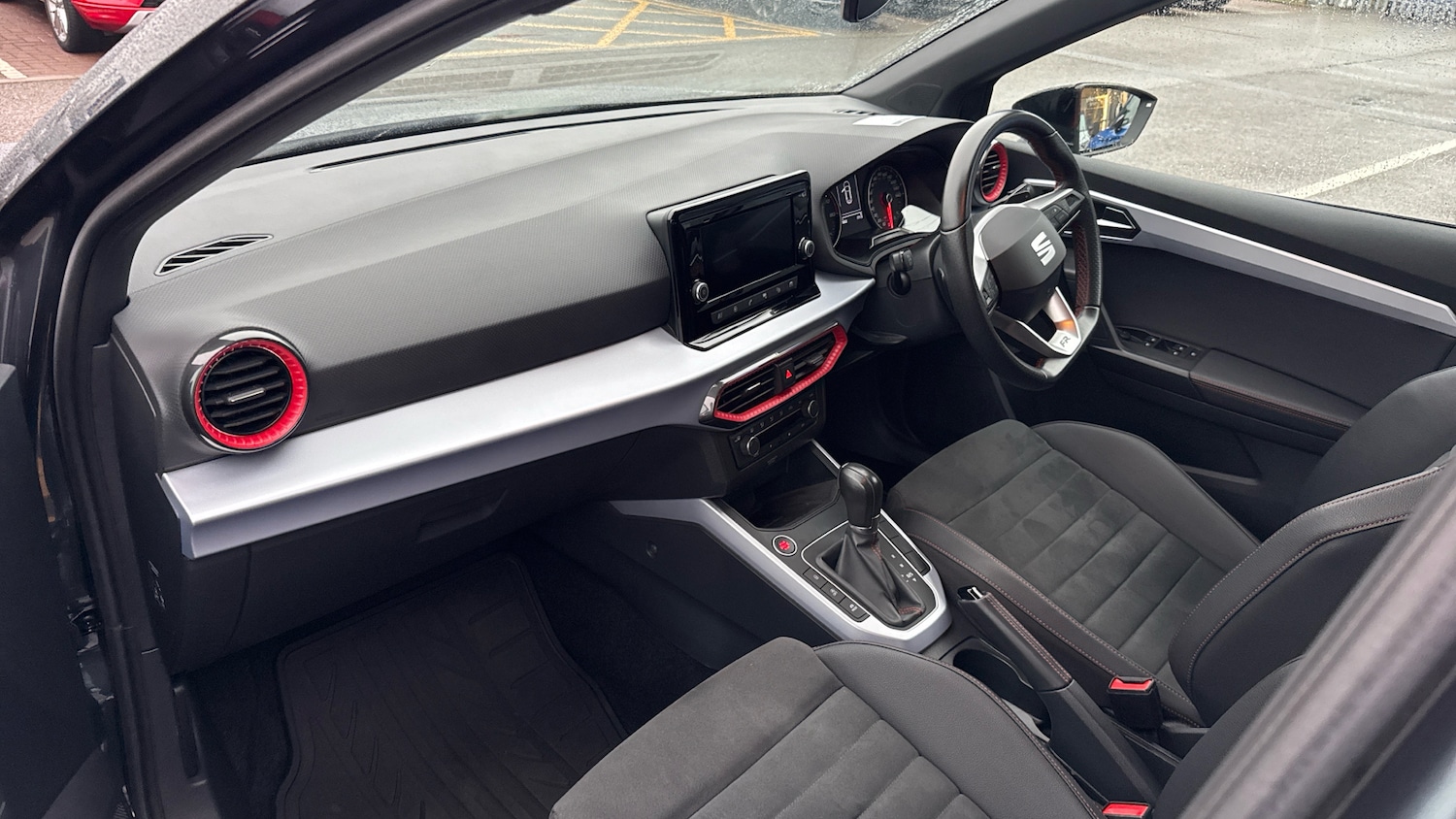 Used SEAT Arona 2023 for sale - 77420123: Photo 2