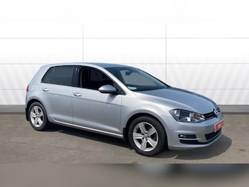Used Volkswagen Golf 2016 for sale - 79000130: Photo