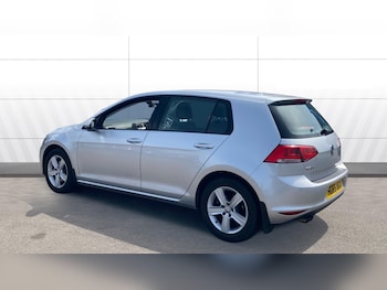 Used Volkswagen Golf 2016 for sale - 79000130: Photo