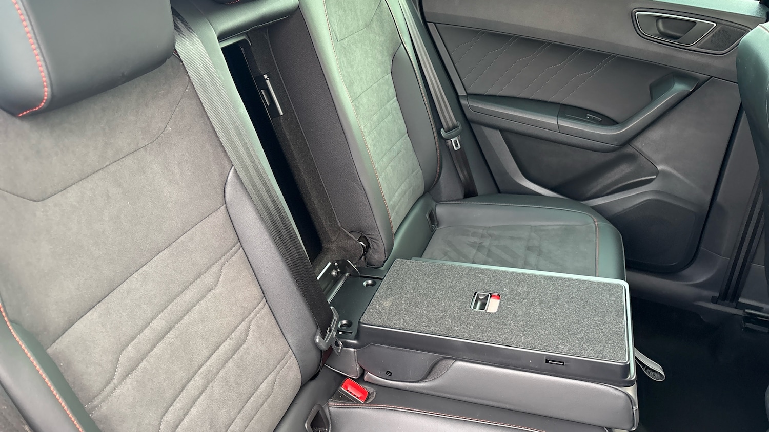 Used SEAT Ateca 2024 for sale - 77729720: Photo 43