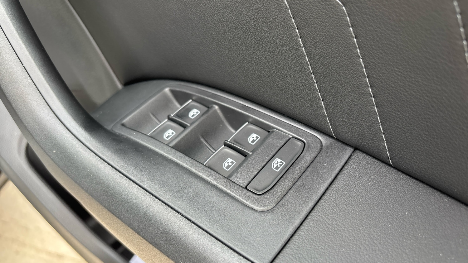 Used SEAT Ateca 2025 for sale - 75982341: Photo 19