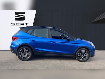 Used SEAT Arona 2024 for sale - 77951378: Photo