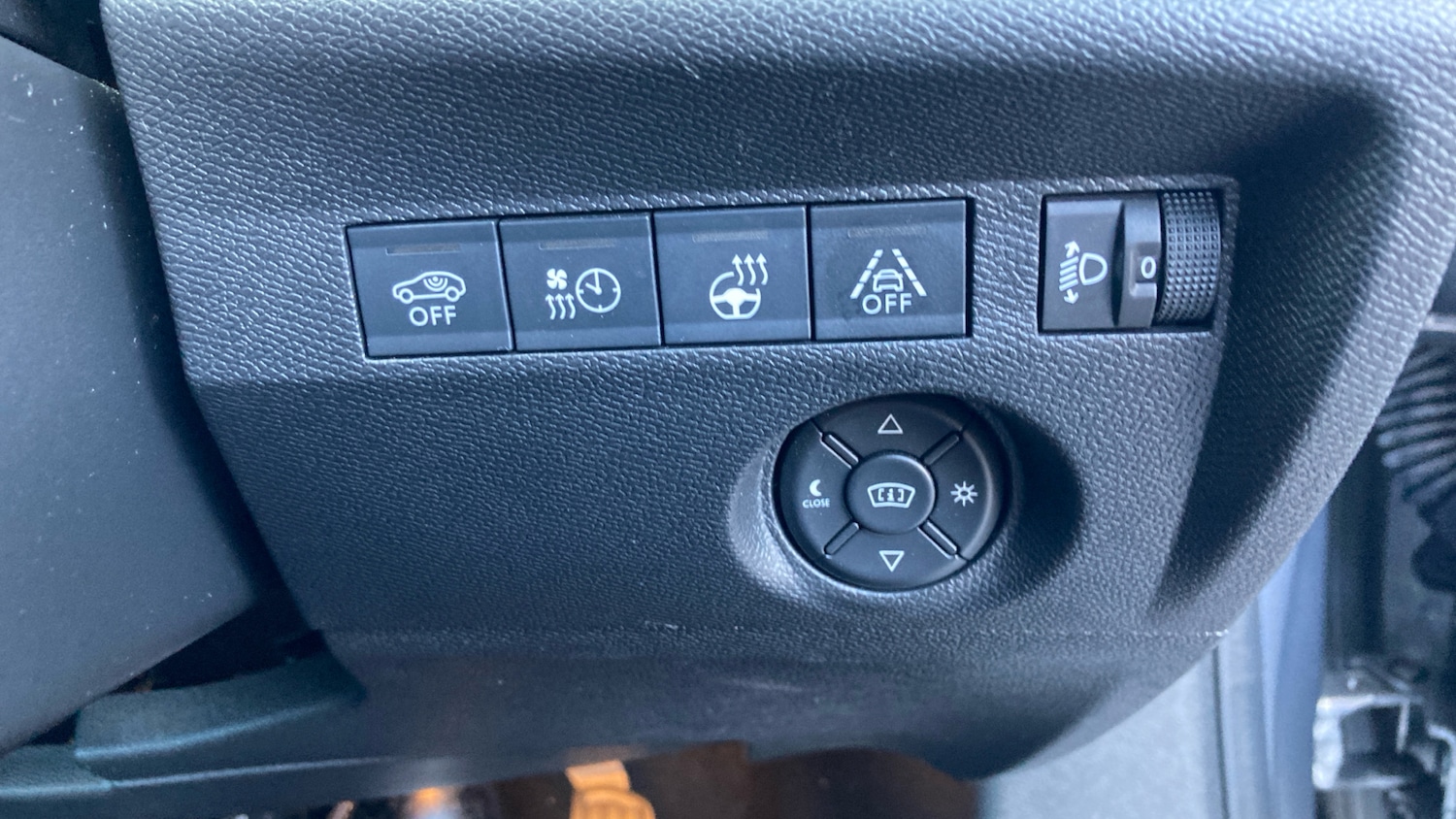 Used Citroen C4 2023 for sale - 76780037: Photo 33