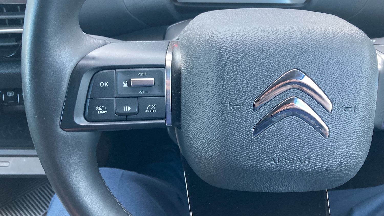 Used Citroen C4 2023 for sale - 76780037: Photo 34