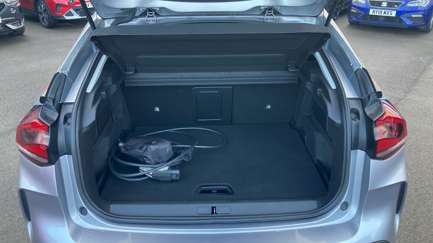 Used Citroen C4 2023 for sale - 76780037: Photo 4