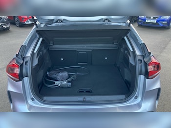 Used Citroen C4 2023 for sale - 76780037: Photo