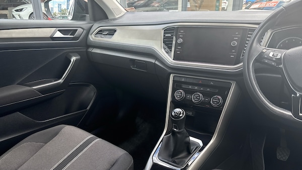 Used Volkswagen T-Roc 2020 for sale - 76232286: Photo 14