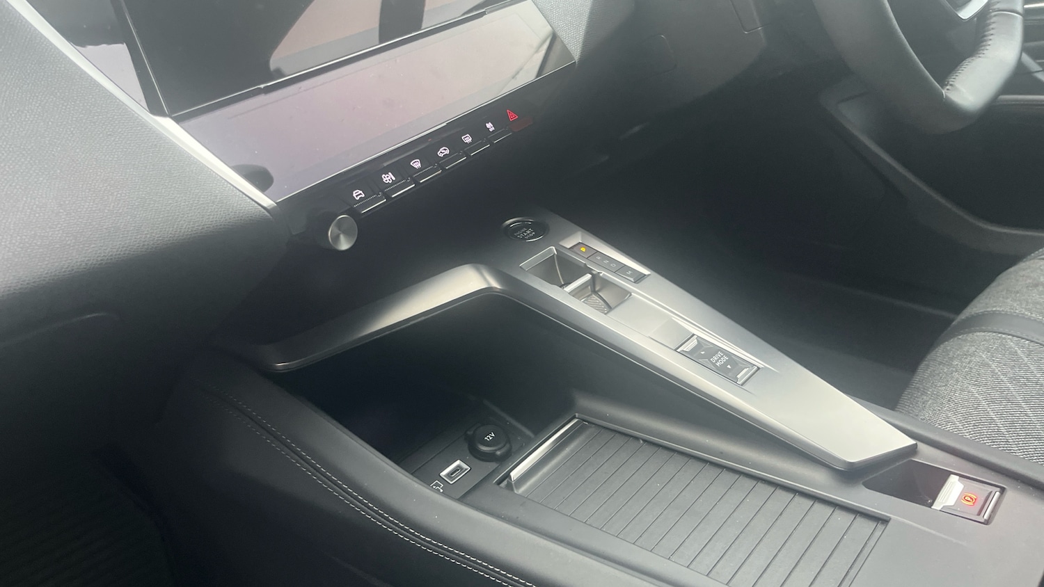 Used Peugeot 408 2023 for sale - 77116434: Photo 13