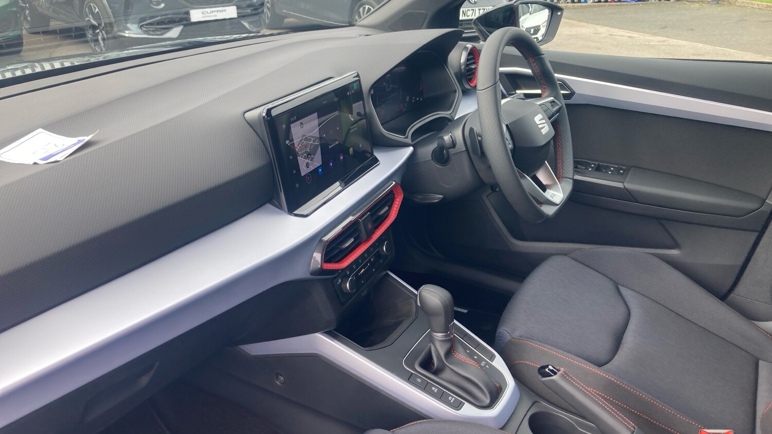 Used SEAT Arona 2025 for sale - 76076233: Photo 2