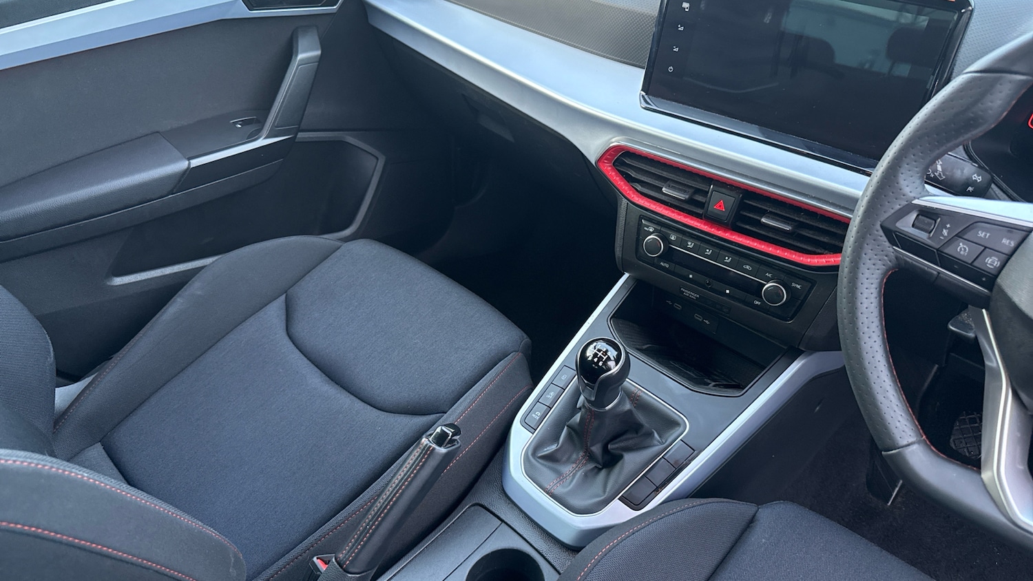 Used SEAT Arona 2024 for sale - 76922381: Photo 14