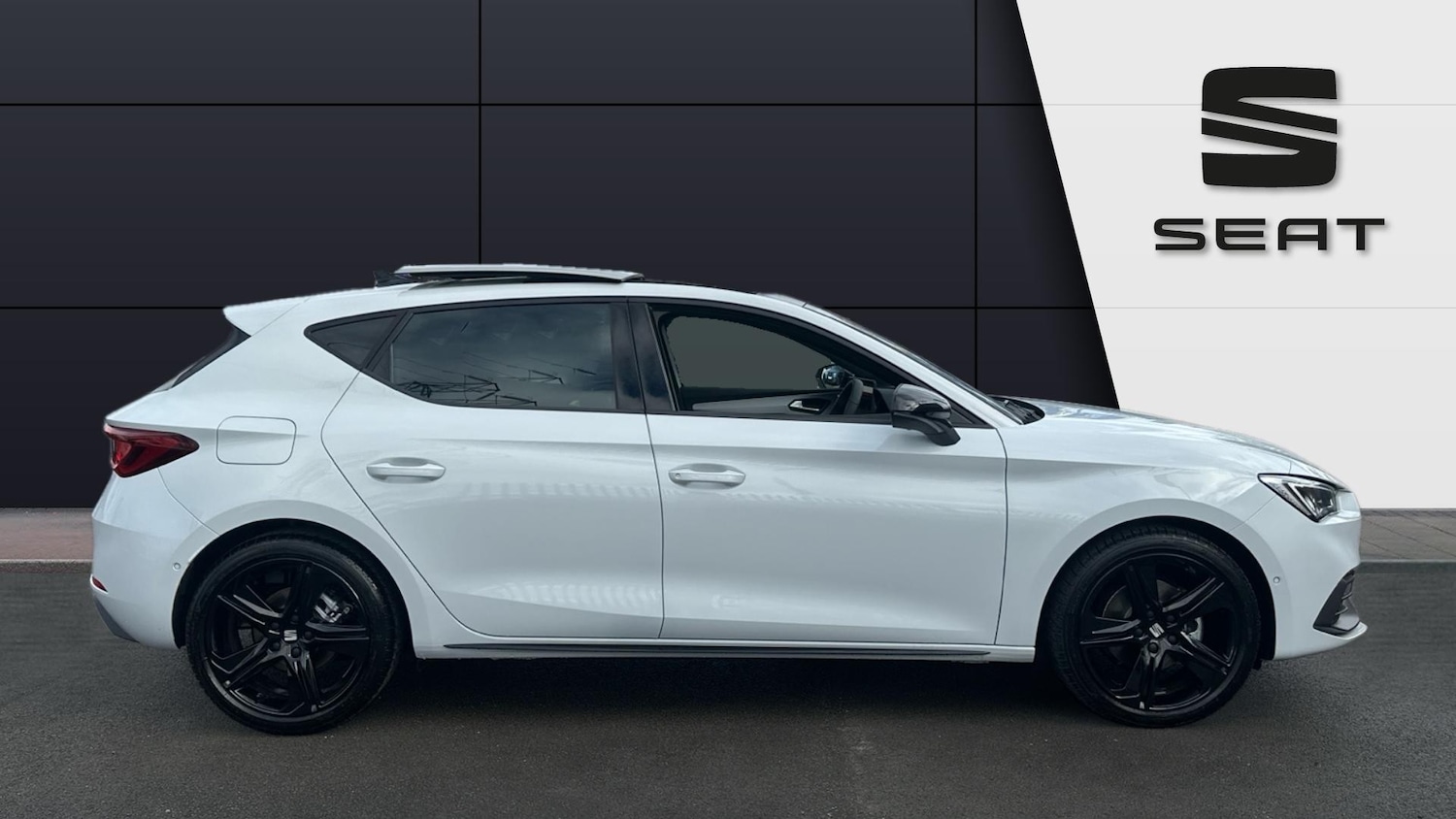 Used SEAT Leon 2025 for sale - 76504845: Photo 4