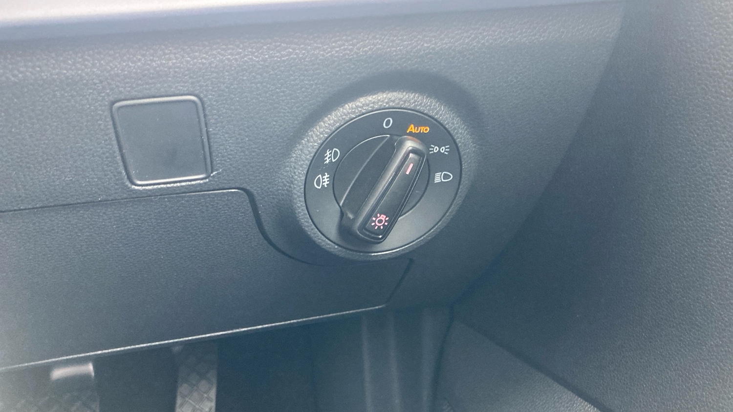 Vehicle 33