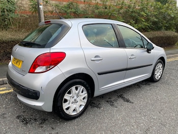 Used Peugeot 207 2010 for sale - 79237206: Photo