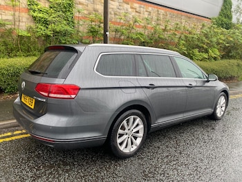 Used Volkswagen Passat 2015 for sale - 79236999: Photo