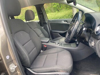 Used Mercedes-Benz B Class 2013 for sale - 79236623: Photo