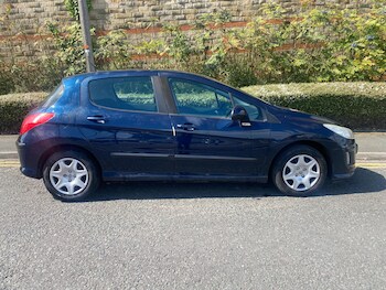 Used Peugeot 308 2011 for sale - 79236607: Photo