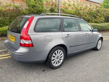 Used Volvo V50 2004 for sale - 79236363: Photo