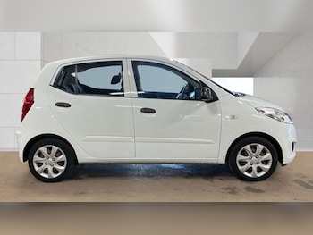 Used Hyundai i10 2013 for sale - 79565454: Photo