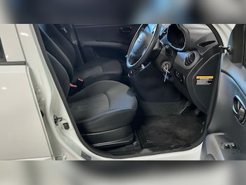 Used Hyundai i10 2013 for sale - 79565454: Photo