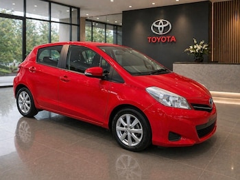 Used Toyota Yaris 2013 for sale - 79236456: Photo