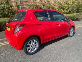 Used Toyota Yaris 2013 for sale - 79236456: Photo