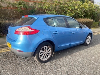 Used Renault Megane 2013 for sale - 79236480: Photo