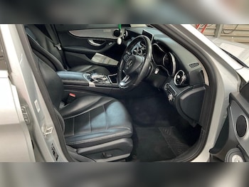 Used Mercedes-Benz C Class 2015 for sale - 79601675: Photo