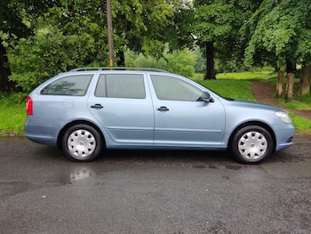 Used Skoda Octavia 2010 for sale - 79236360: Photo