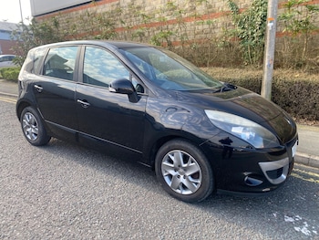 Used Renault Scenic 2011 for sale - 79236444: Photo