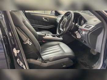 Used Mercedes-Benz E Class 2014 for sale - 79453371: Photo