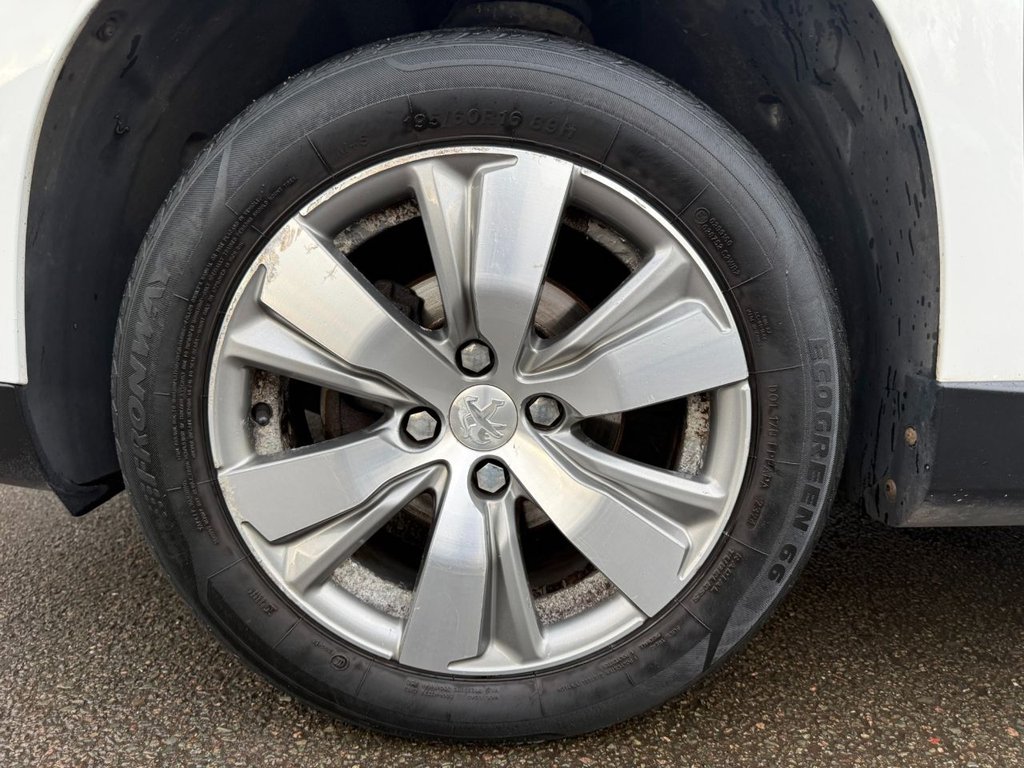 Used Peugeot 2008 2014 for sale - 78030379: Photo 28