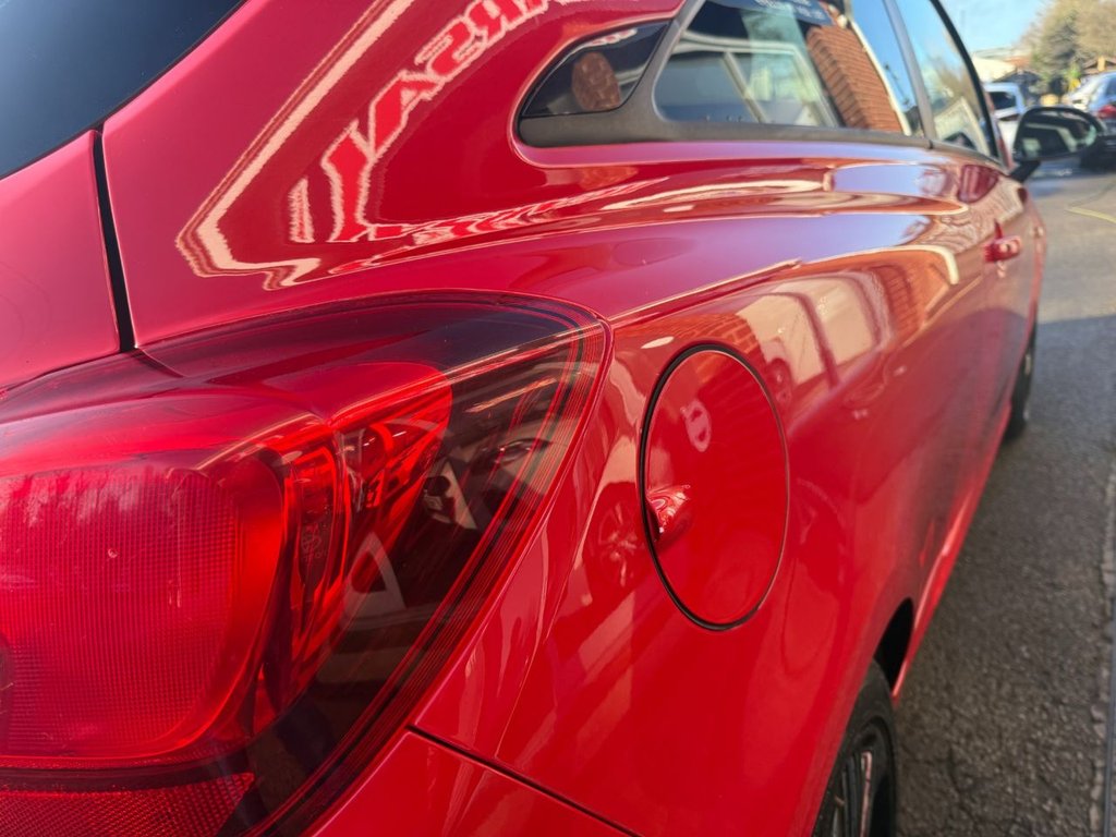 Used Vauxhall Corsa 2015 for sale - 76962458: Photo 9