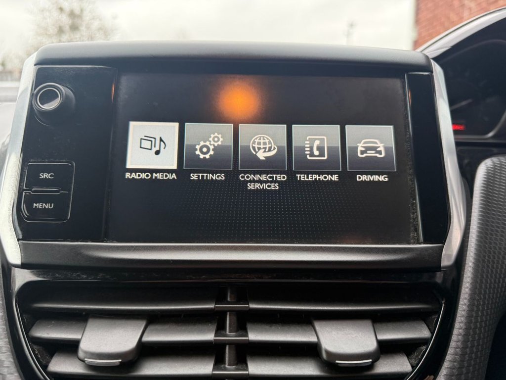 Used Peugeot 208 2015 for sale - 76711384: Photo 24