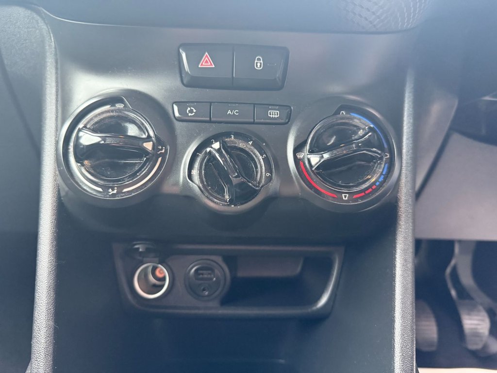 Used Peugeot 208 2015 for sale - 76711384: Photo 25