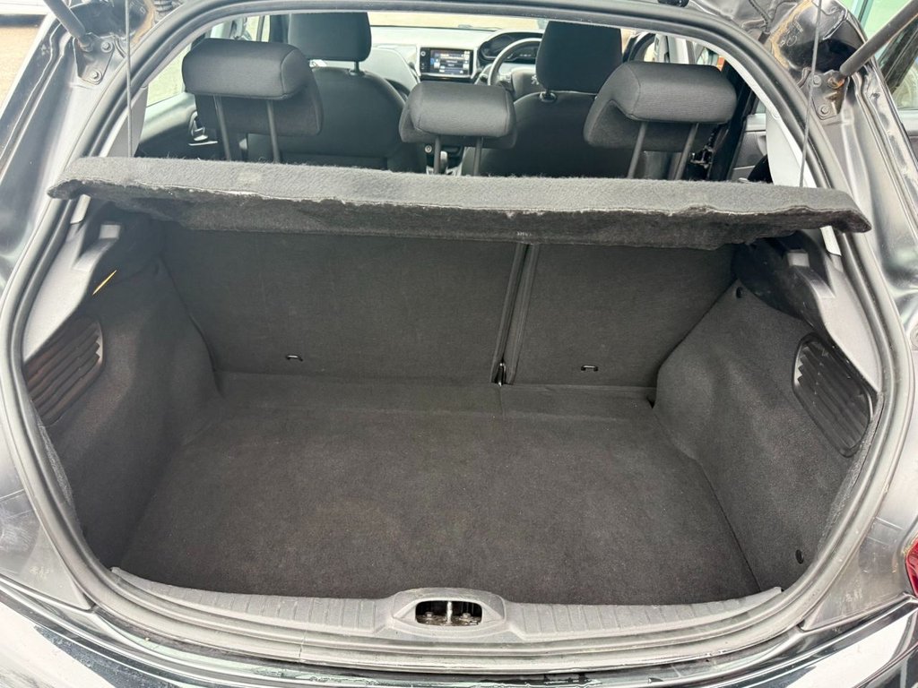 Used Peugeot 208 2015 for sale - 76711384: Photo 27